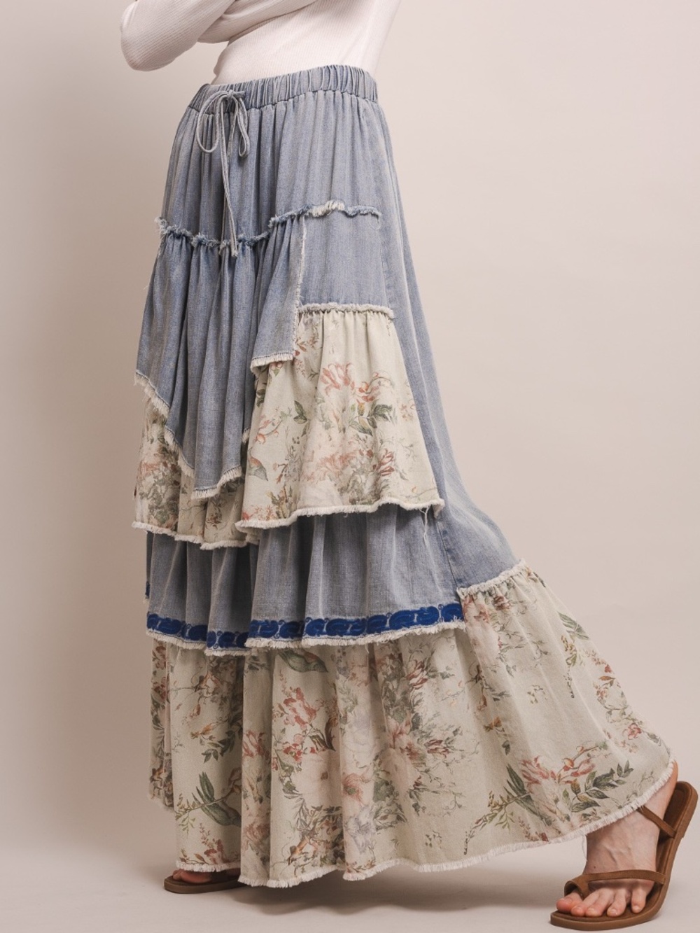 Bluevelvet Stretchy Waist Light Denim Floral Print Layered Maxi Skirt - Picture 4 of 7